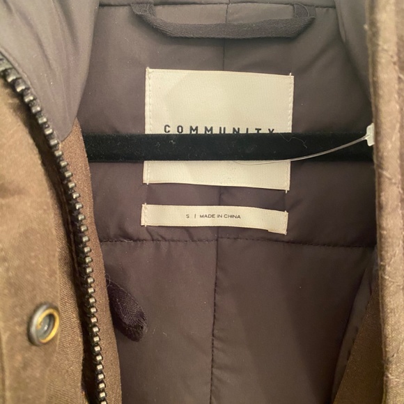 Aritzia Community Paradigm Parka Jacket Hood Faux Fur Pocket Zip - Picture 6 of 7